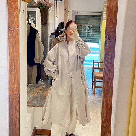 stella ciffon ナイロン ギャザーコート