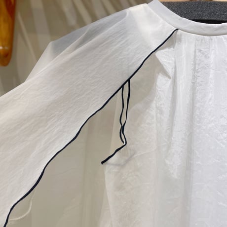 1001 シーアーアシンメトリーTOPS