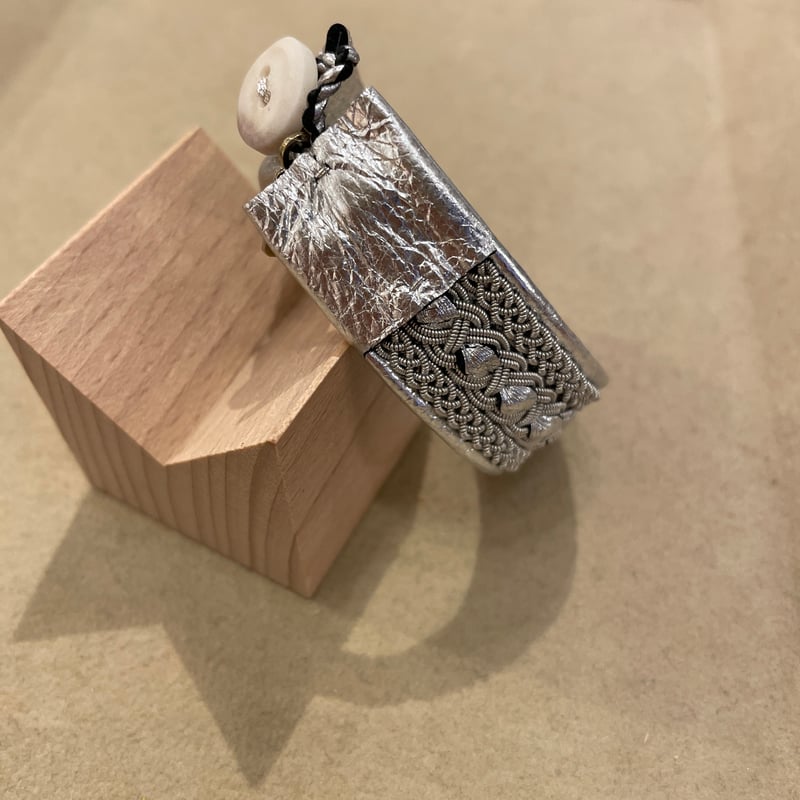 稀少　珍品　あとぐちさん　バングル MB20周年別注 YOHEI NOGUCHI Duodje センターレザー編み太バングル |