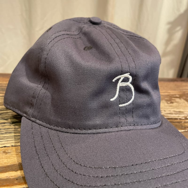 ネイビーキャップ Bの刺繍 26a53c2161cdee18b2cf18c184c0e3