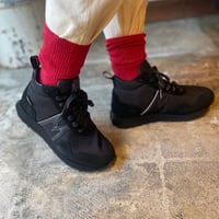 KARHU ALL BLACK cordura ミドルカット