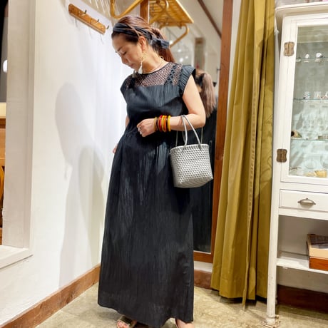 stella ciffon カットワークレースエアシアサッカーワンピース