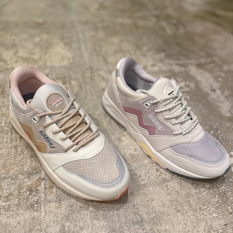 KARHU スリッポン AREA