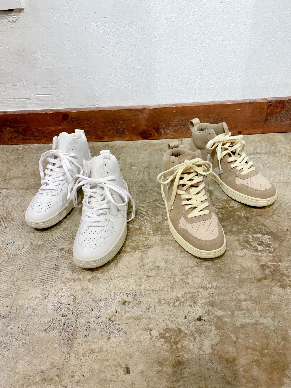 ⭐️新品未使用⭐️レザレクション⭐️キウィ プチ⭐️オーシャンホワイト⭐️ 人気ブランドの秋の新作スニーカー、全国の「シュープラザ