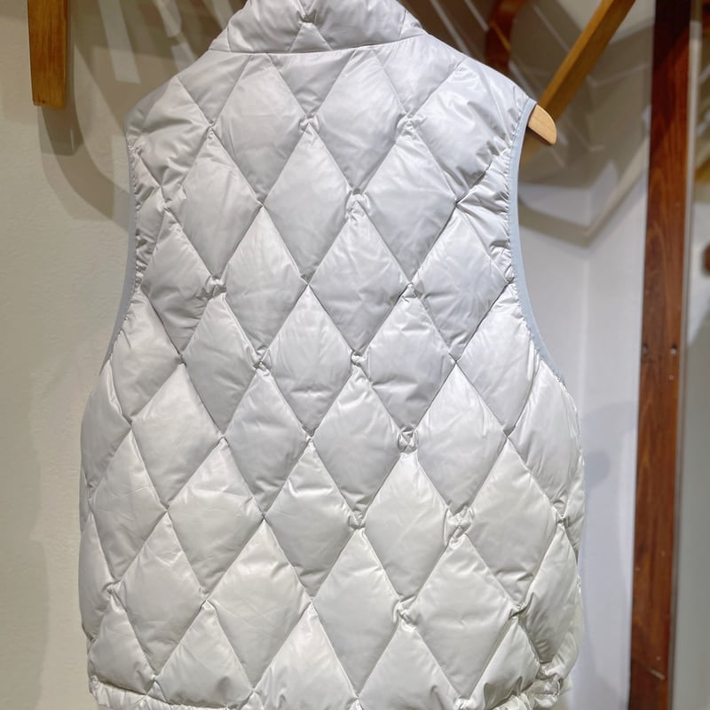 FEAT ダイヤキルティング 高機能ダウンベスト | THE M.B