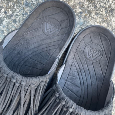 MALIBU  NATIVE sanderbirdフリンジサンダル