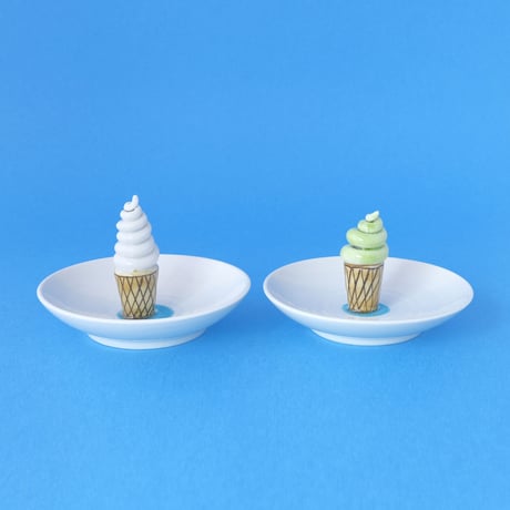 今江未央／IMAE Mio「九谷焼立体豆皿 ソフトクリーム／かき氷」