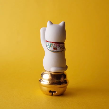 上出長右衛門窯／KUTANI CHOEMON「二寸ちょうえもん招猫 鈴乗 果物」