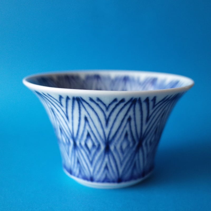 半田濃史／HANDA Atsushi「骨絞手小鉢」 | オトメの金沢 陳列室