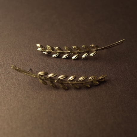 sasakihitomi／佐々木ひとみ「麦のピアス」