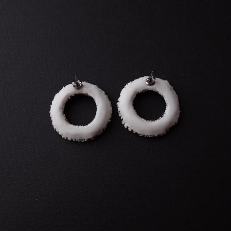 中嶋寿子／NAKAJIMA Toshiko「陶ピアス」