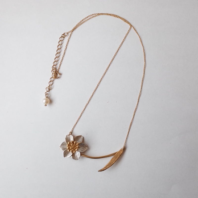 sasakihitomi/佐々木ひとみ「すいせんネックレス」 | オトメの sasakihitomi/佐々木ひとみ「すいせんネックレス」 | オトメの