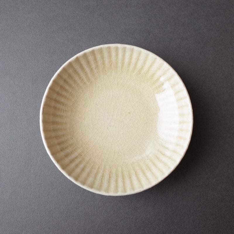 たくまポタリー／Takuma pottery「4寸皿 まる菊」 | オトメの