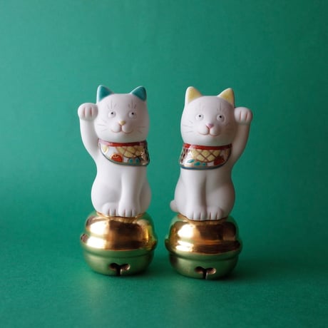 上出長右衛門窯／KUTANI CHOEMON「二寸ちょうえもん招猫 鈴乗 果物」