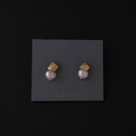 今城晶子／IMAJO Akiko「淡水パールと宝石カットのピアス（小）」