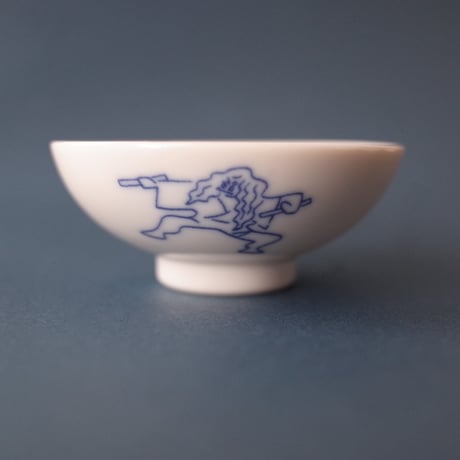 おでんよし坊／Oden Yoshibou「九谷焼チャリティおちょこ 御陣乗太鼓＋能登ステッカー」