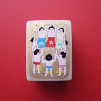 岩本清商店／IWAMOTO Kiyoshi Shouten「チビ桐箱 土俵入り」