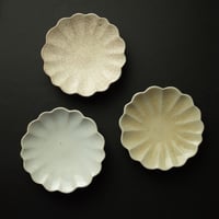 たくまポタリー／Takuma pottery「お手塩皿 ハナ」