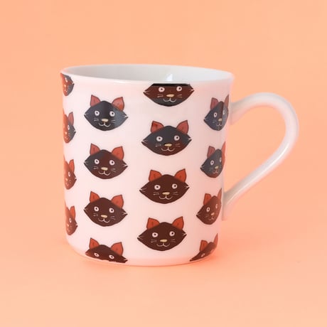 KUTANI SEAL「マグカップ 子猫／黒猫整列」
