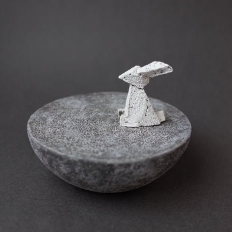 山田睦美／YAMADA Mutsumi「半分の月」