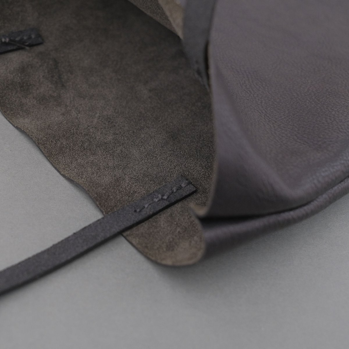 兵井ひろみ／HYOUI Hiromi「縦長スクエアbag 大」 | オトメの金沢 陳列室