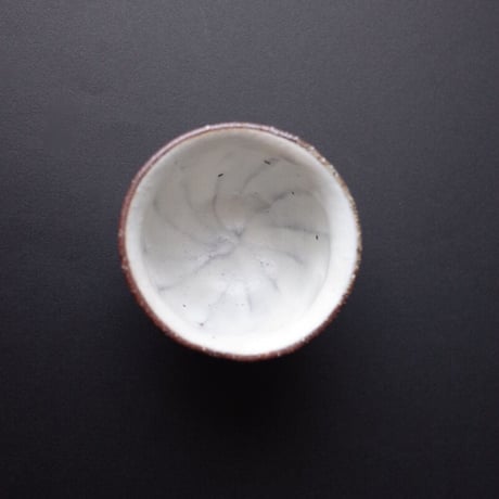 岩﨑晴彦／IWASAKI Haruhiko「粉引線文ぐい呑」