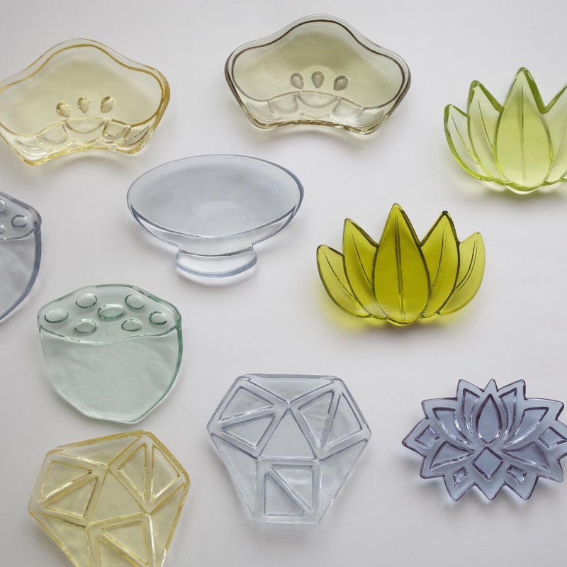 田聡美 さん　器　豆皿　ガラス　硝子　中国茶器 田 聡美／DEN Satomi「豆もん皿」 | オトメの金沢 陳列室