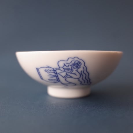 おでんよし坊／Oden Yoshibou「九谷焼チャリティおちょこ 御陣乗太鼓＋能登ステッカー」