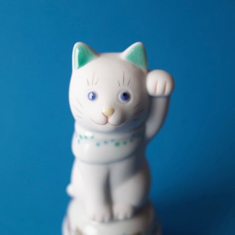 上出長右衛門窯／KUTANI CHOEMON「鈴乗り二寸ちょうえもん招猫 人魚と魚」