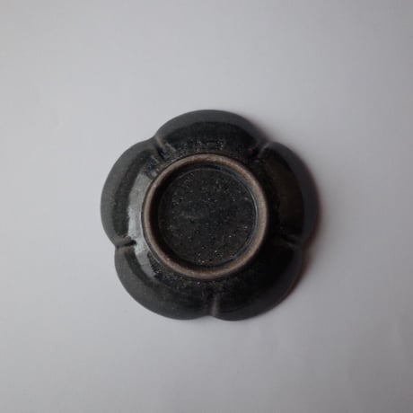 たくまポタリー／Takuma pottery「小皿 梅 ブルー」