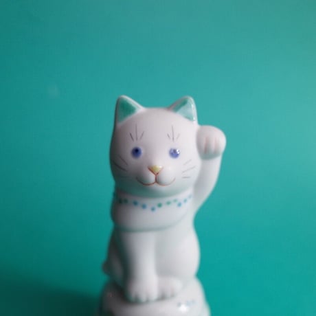上出長右衛門窯／KUTANI CHOEMON「鈴乗り二寸ちょうえもん招猫 人魚と魚」