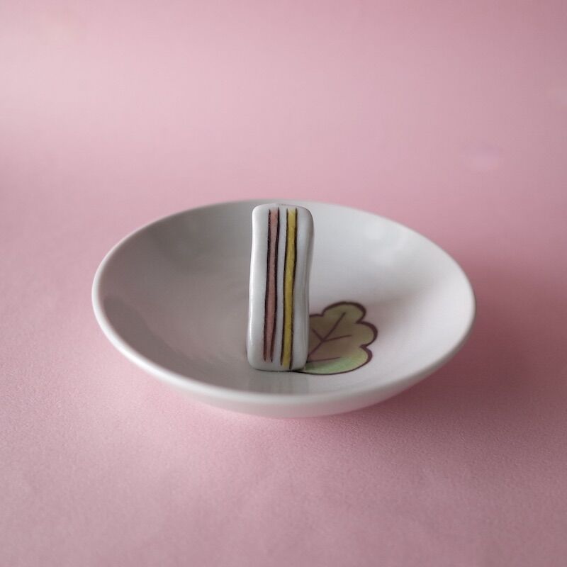 今江未央／IMAE Mio「九谷焼立体豆皿 パン」 | オトメの金沢 陳列室