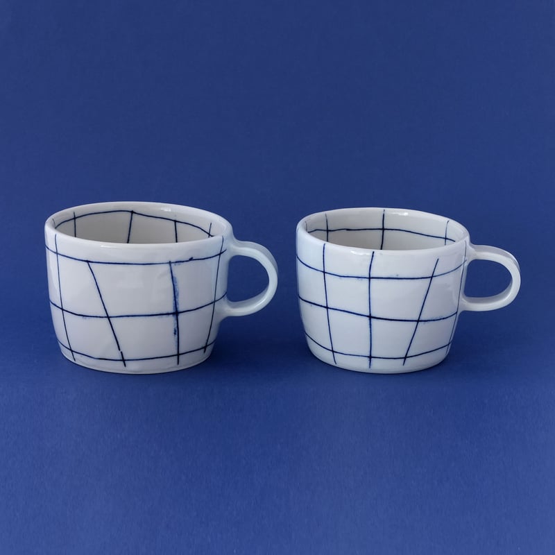 ドウガミスミコ／DOUGAMI Sumiko「マグカップ 格子／縞々」 | オトメの