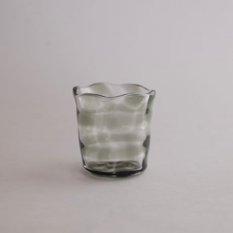 トリブーショイ硝子工芸舎／Tri Buŝoj Glass Art「おちょぼぐち」