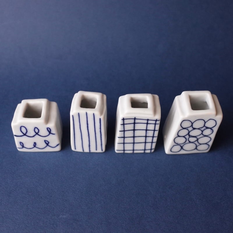 ドウガミスミコ／DOUGAMI Sumiko「一輪挿し」 | オトメの金沢 陳列室