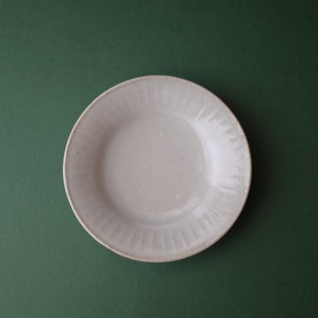 たくまポタリー／Takuma pottery「4寸皿 反り菊」