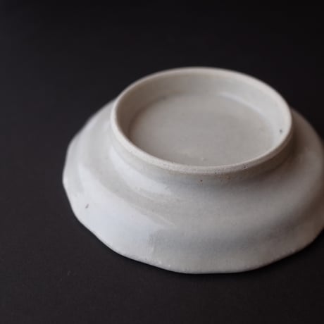 たくまポタリー／Takuma pottery「４寸皿 コンポート やわグレー」