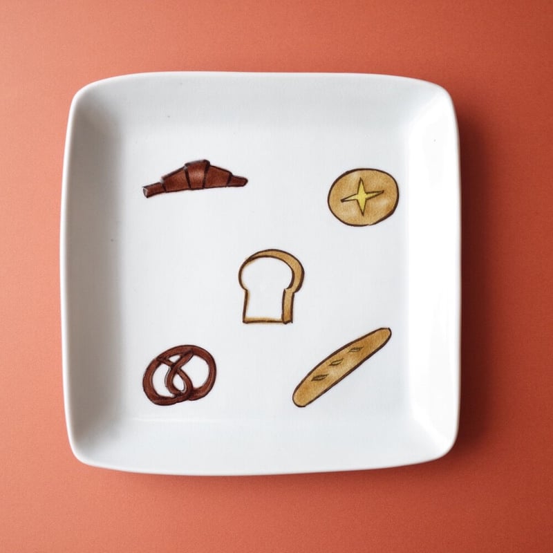 今江未央／IMAE Mio「九谷焼 四角皿 大」 | オトメの金沢 陳列室