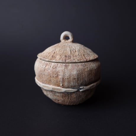 中嶋寿子　置物　小物入れ　作家　陶磁器　オブジェ 中嶋寿子 置物 小物入れ 作家 陶磁器 オブジェ