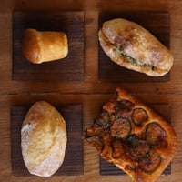 坂の上ベーカリー／Sakanoue Bakery「イタリアの坂の上ぱんセット」