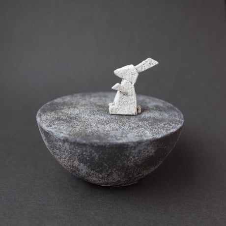 山田睦美／YAMADA Mutsumi「半分の月」