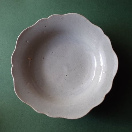 たくまポタリー／Takuma pottery「6寸皿 芙蓉」