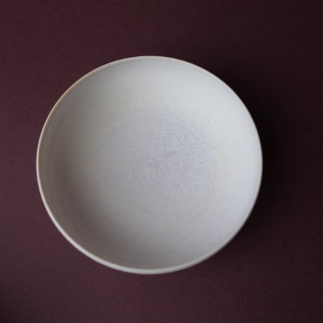 結城 彩／YUKI Aya「マル鉢 white」