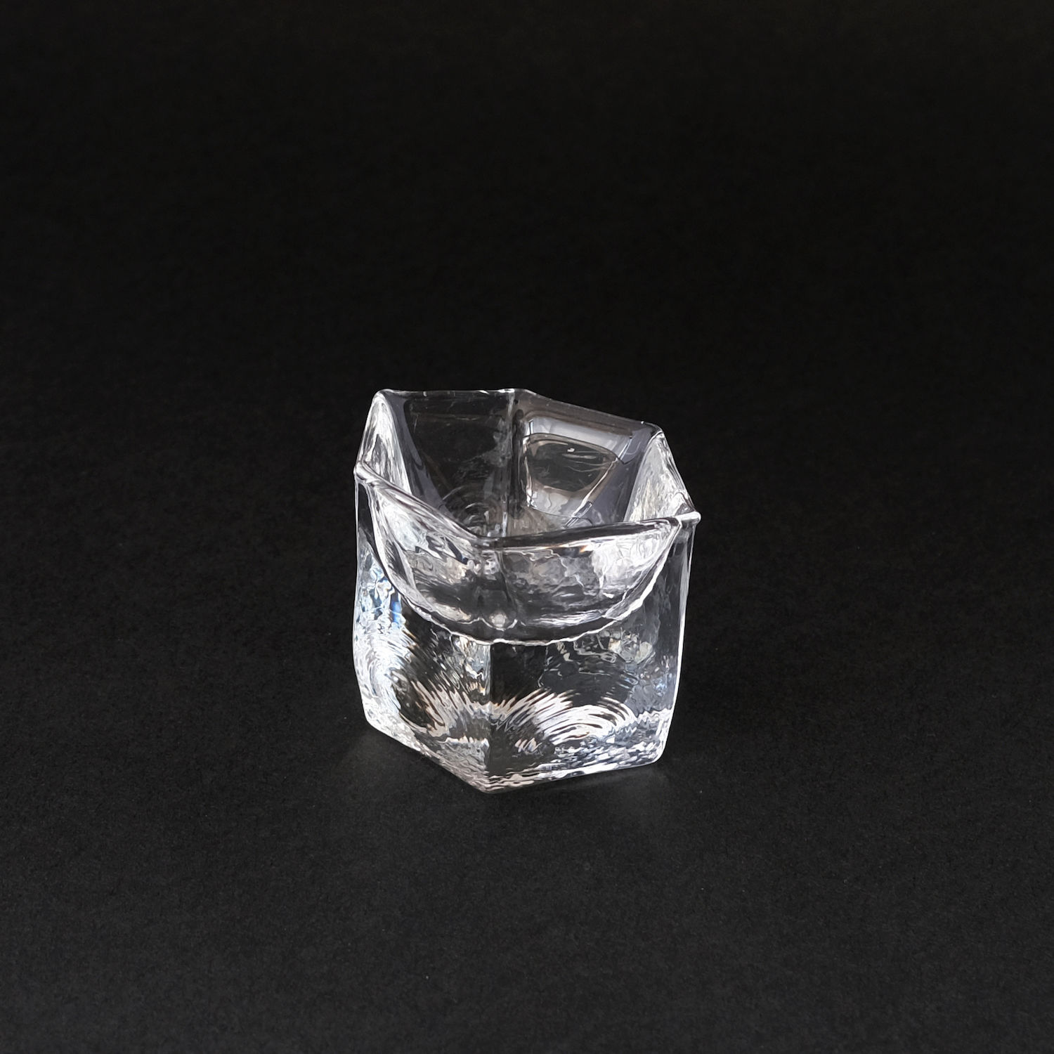 西山芳浩／NISHIYAMA Yoshihiro「角ぐいのみC」 | オトメの金沢 陳列室