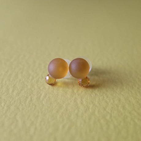静観朋恵／SHIZUMI Tomoe「硝子ピアス」