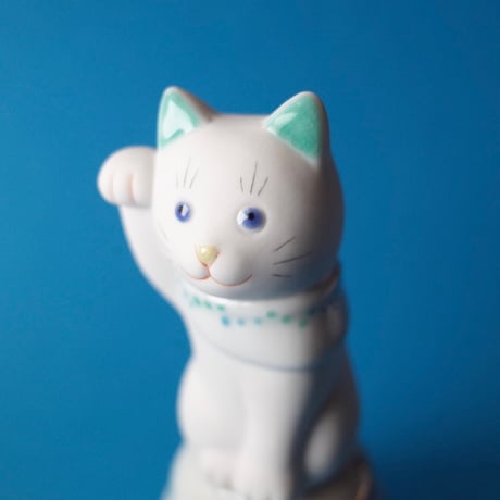 上出長右衛門窯／KUTANI CHOEMON「鈴乗り二寸ちょうえもん招猫 人魚と魚」