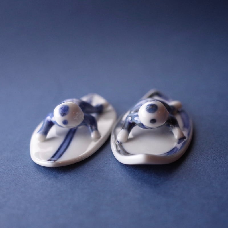 上出長右衛門窯／KUTANI CHOEMON「サーファー箸置」 | オトメの