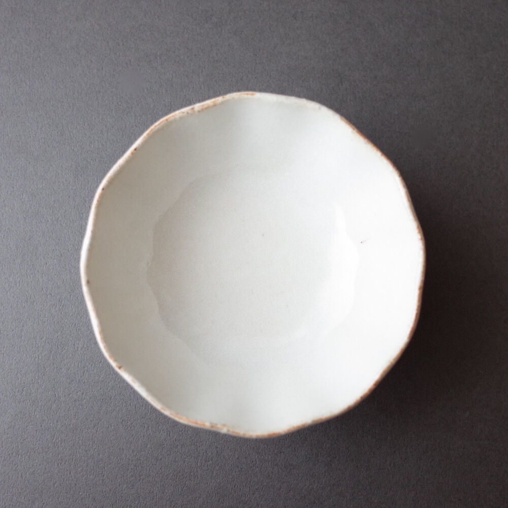 たくまポタリー/Takuma pottery「4寸鉢 ひらひら」 | オトメの たくまポタリー/Takuma pottery「4寸鉢 ひらひら」 | オトメの