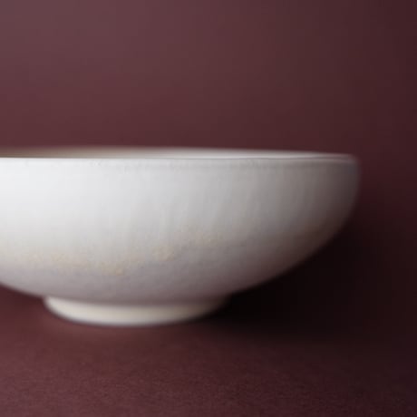 結城 彩／YUKI Aya「マル鉢 white」