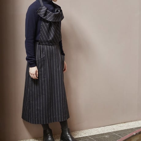 Eatable of Many Orders／エタブルオブメニーオーダーズ「Shibuzumi Apron Skirt」